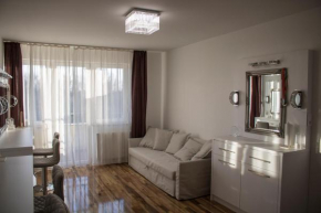TP Spacious Stylish Free parking